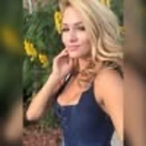 Meet your Posher, Lindsay